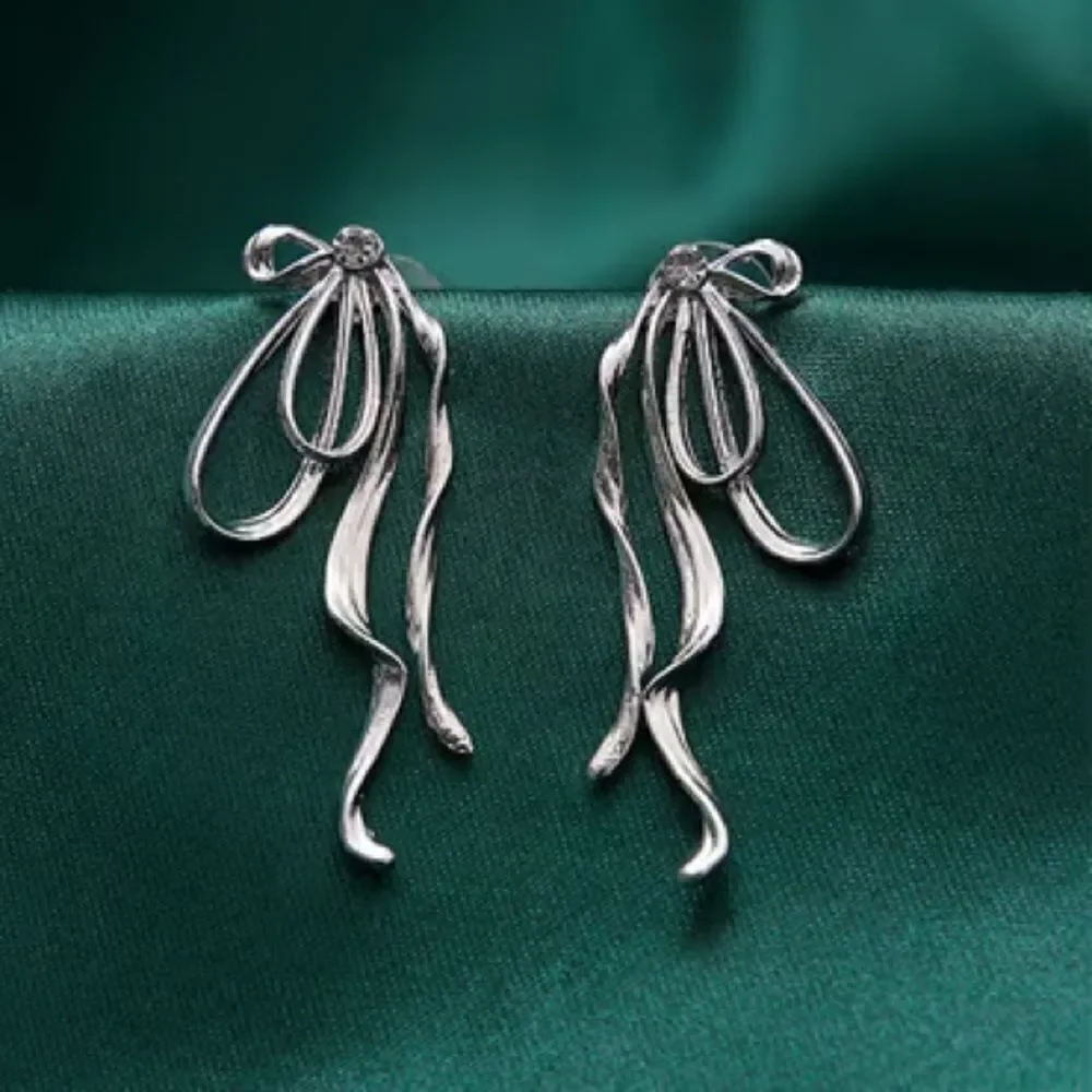 Boho twist earr M887